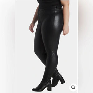 Bagatelle Collection Faux Leather 5 Pocket Skinny Pant Size 1X Black NWT